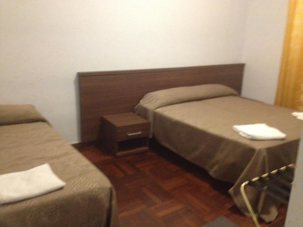 Roma Termini Inn Esterno foto