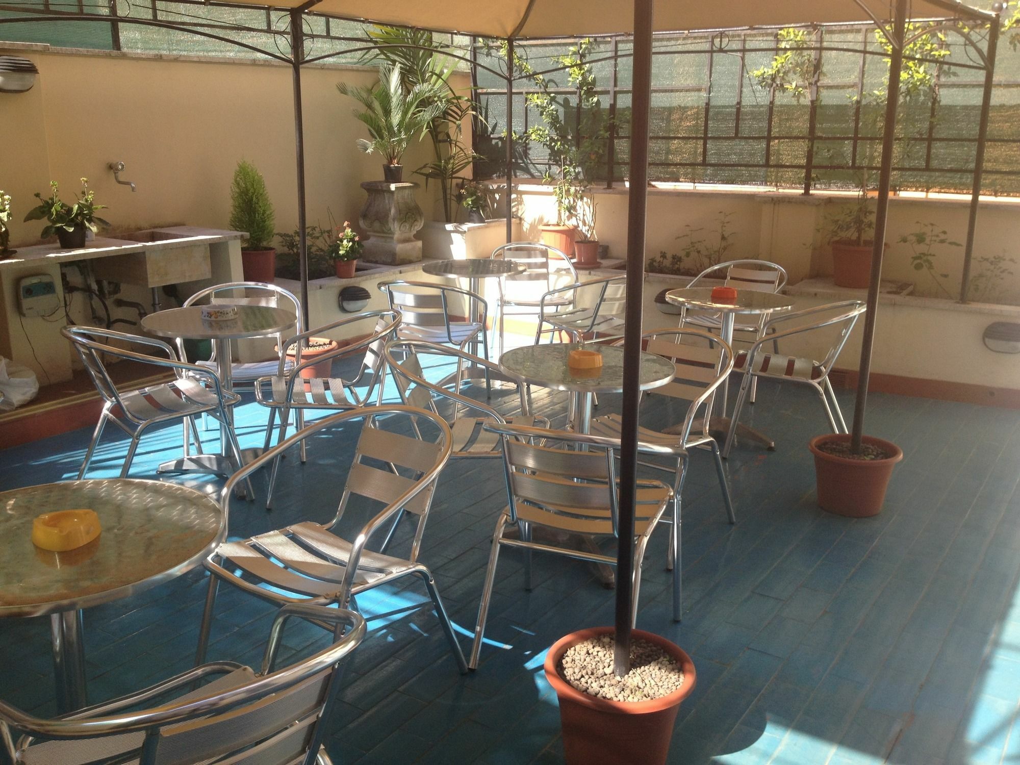 Roma Termini Inn Esterno foto